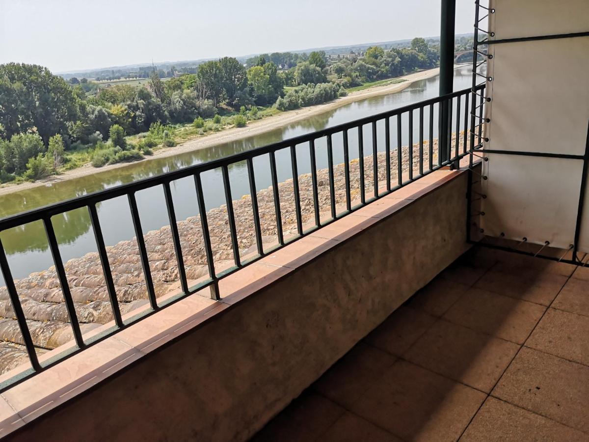 Hotel Restaurant Cote Garonne Le Balcon Des Dames - Tonneins Fauillet Marmande - Vue Panoramique Bord De Garonne Chambres Climatisees المظهر الخارجي الصورة