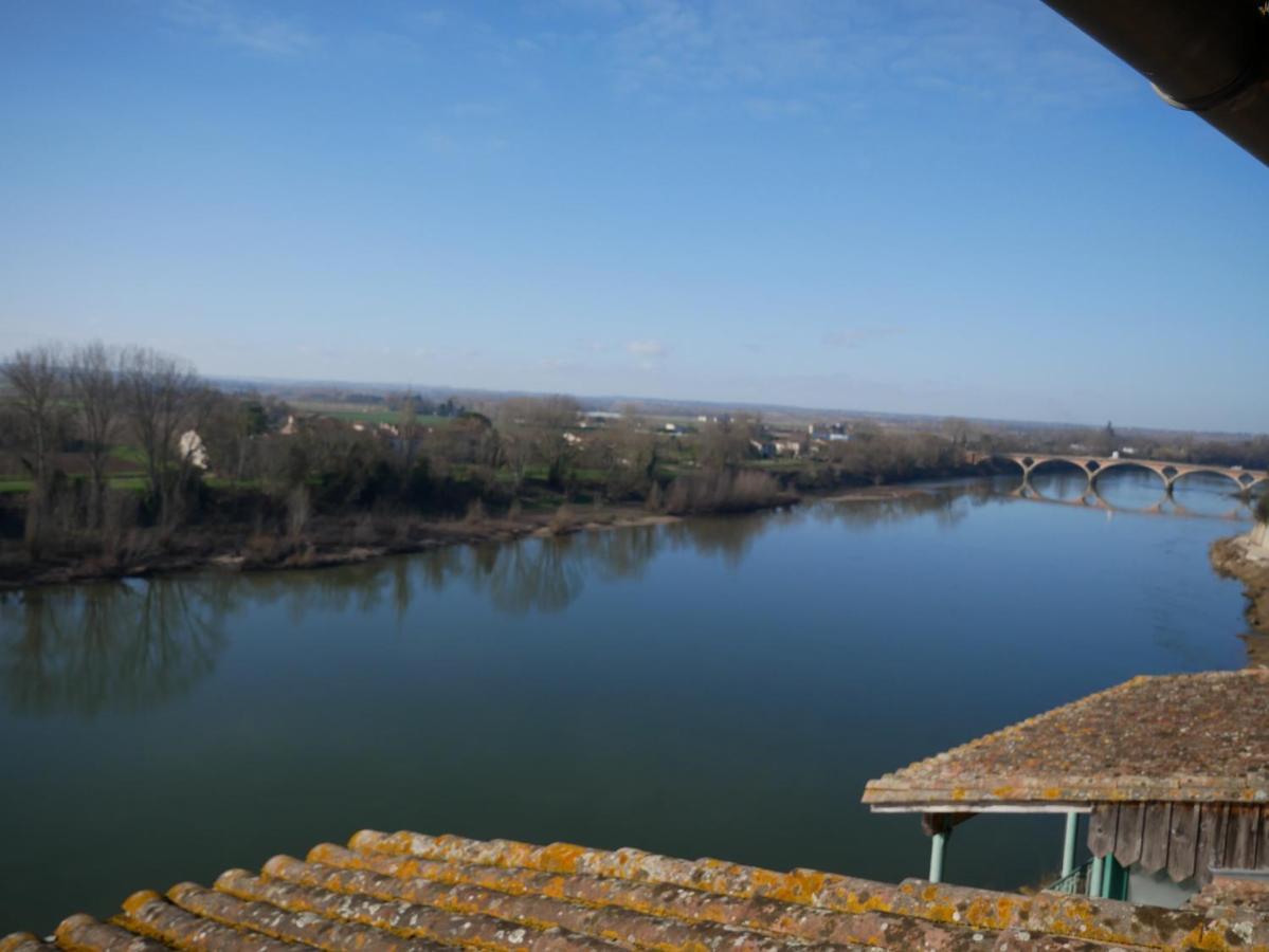 Hotel Restaurant Cote Garonne Le Balcon Des Dames - Tonneins Fauillet Marmande - Vue Panoramique Bord De Garonne Chambres Climatisees المظهر الخارجي الصورة